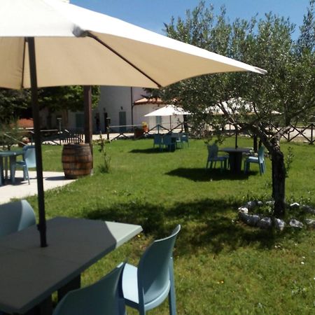 Agriturismo San Martino Foligno Exterior photo